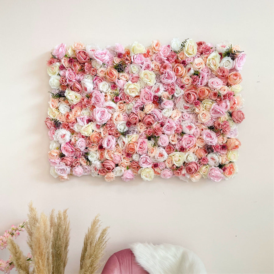 Blumenwand Bloomylicious – Realtouch-Blütenwand