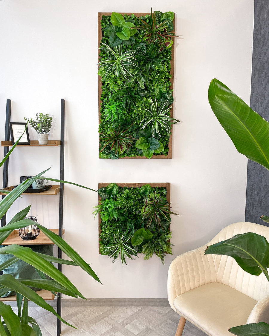 Pflanzenwand Yucatan – Realtouch im Fichtenholzrahmen