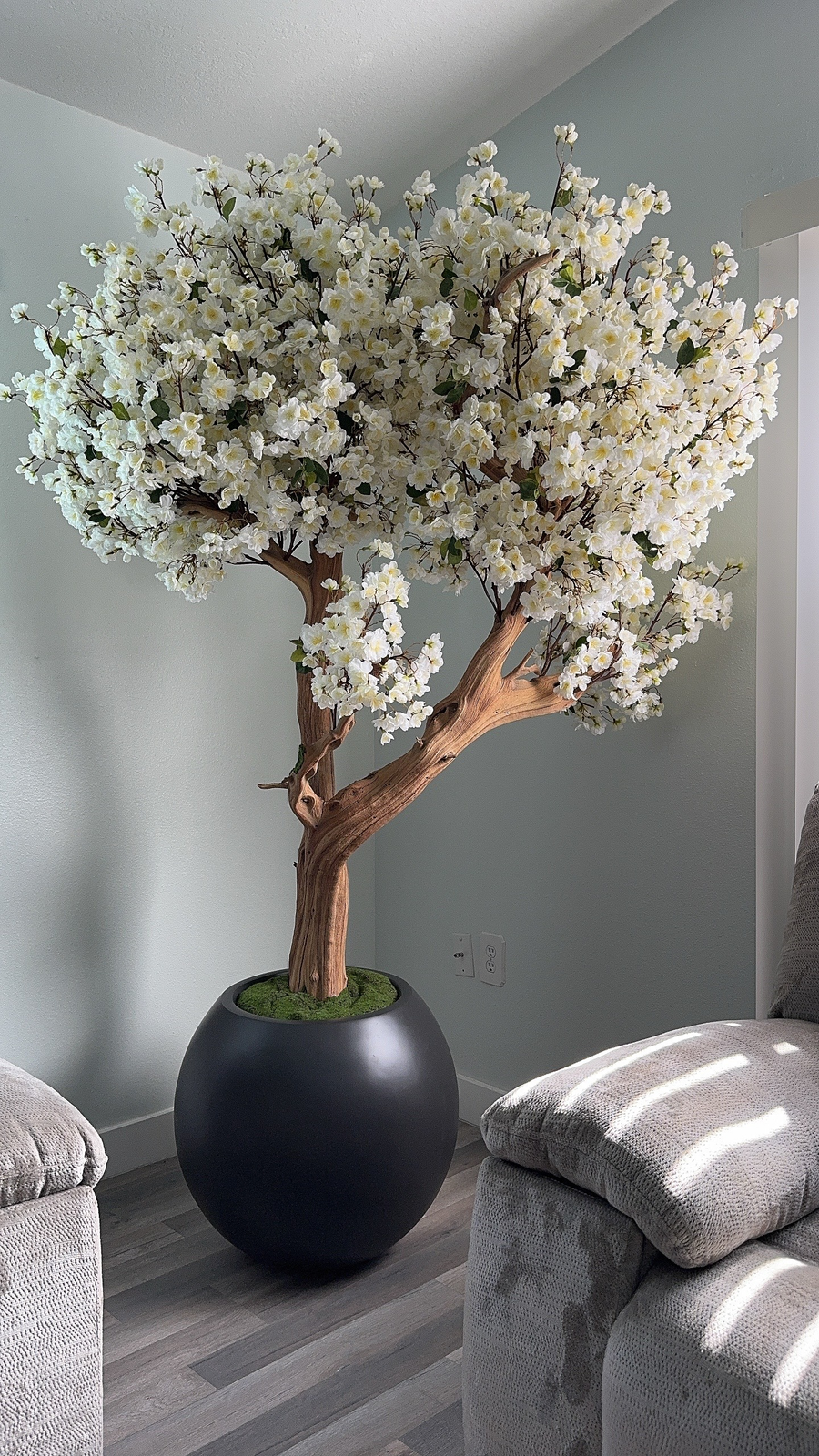 Kirschblütenbaum Weiss Mattschwarz – Kunstbaum mit Realtouch-Blüten