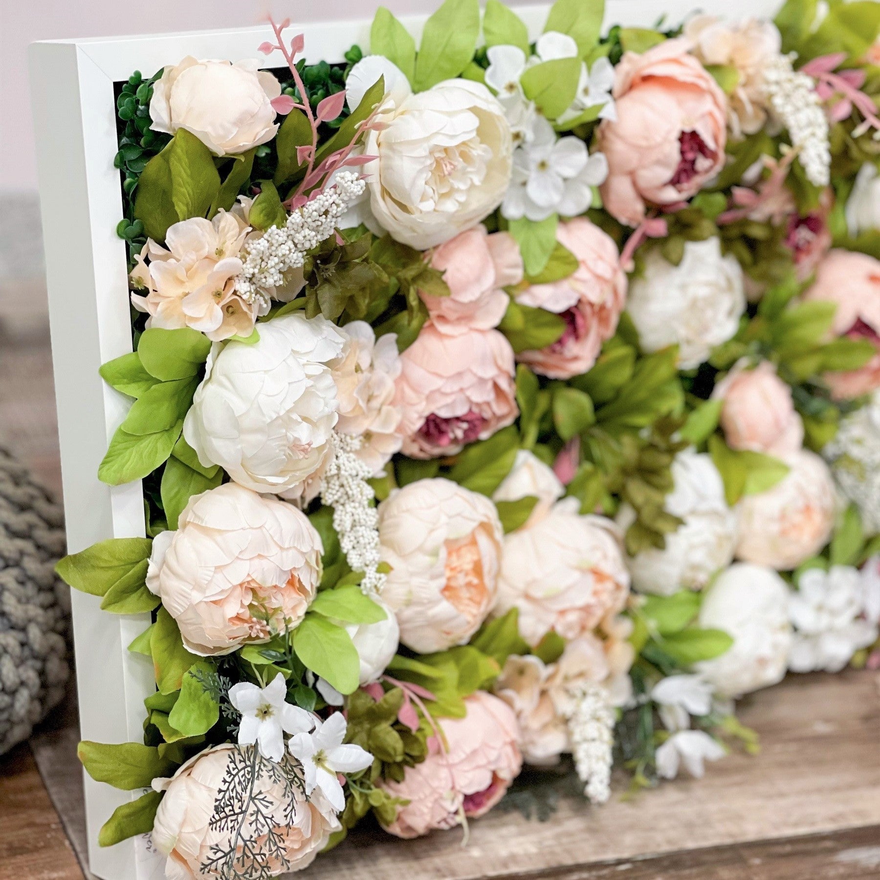 Flowerframe Coconut Vogue – Realtouch-Blüten mit Holzrahmen