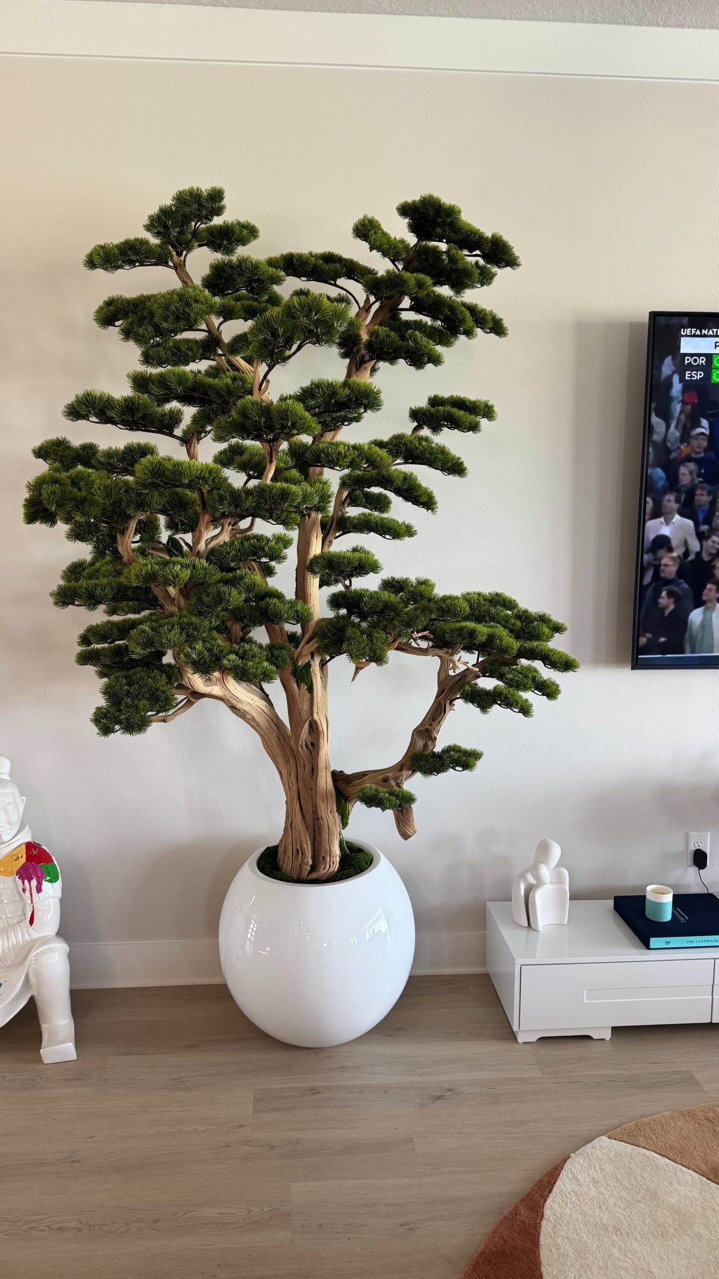 Bonsai Weiss – Kunstbonsai im Design-Pflanzgefäß