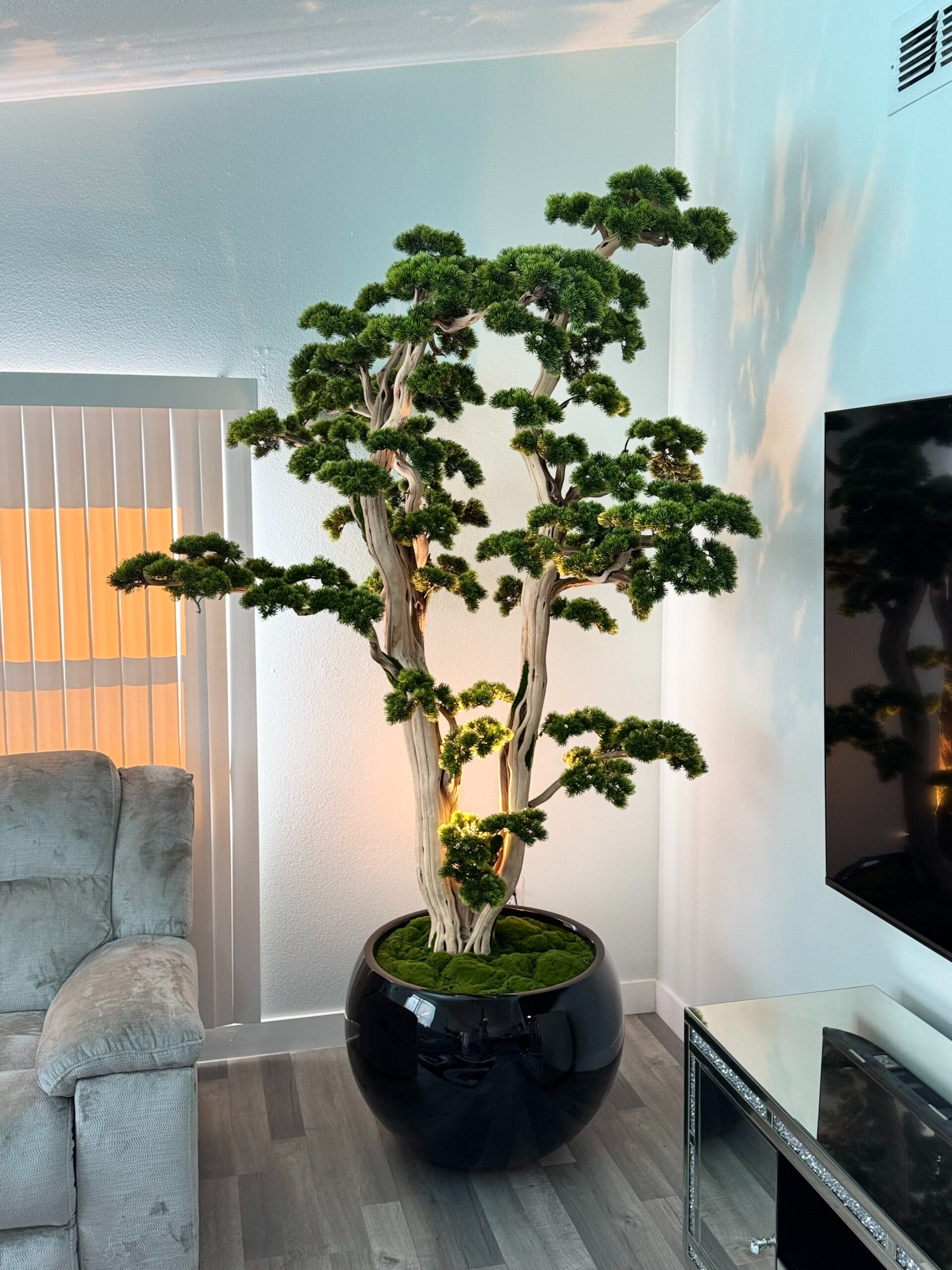 Bonsai Schwarz – Kunstbonsai im Design-Pflanzgefäß