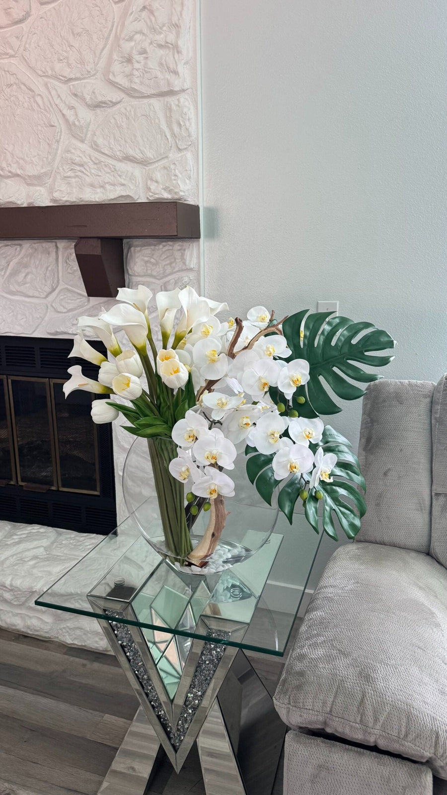 Moon Vase Blumenmix – Florales Kunst-Arrangement